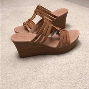 Tan Ugg Heels